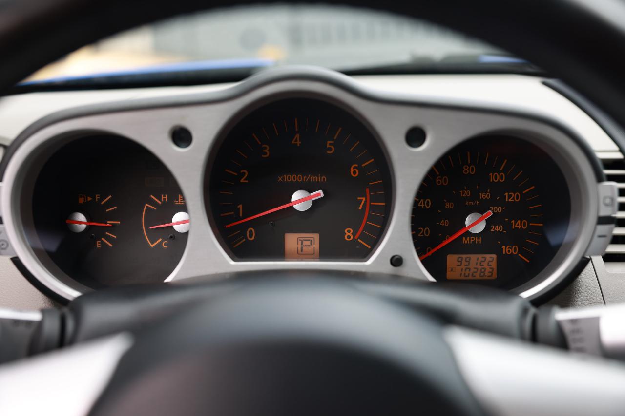 Nissan 350Z  2004