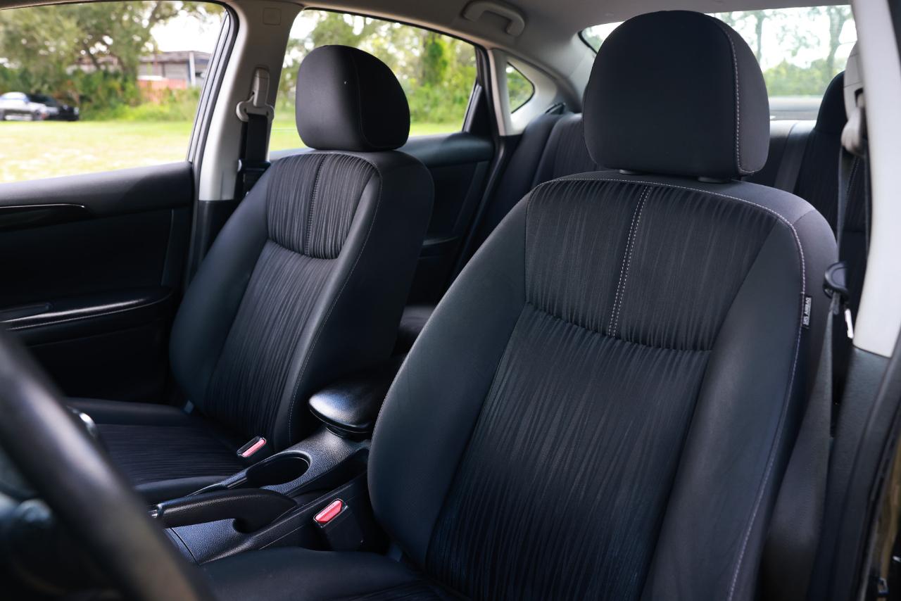 Nissan Sentra  2018