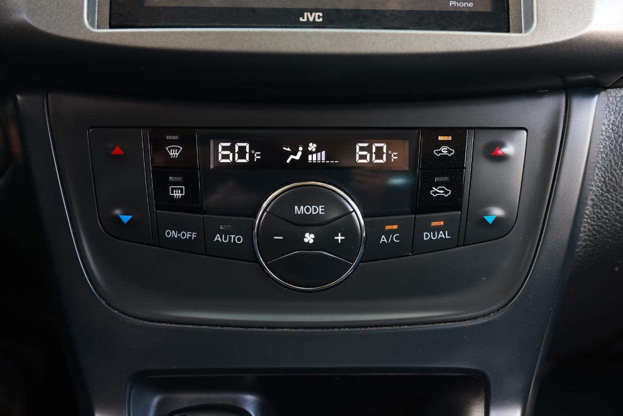 Nissan Sentra  2018