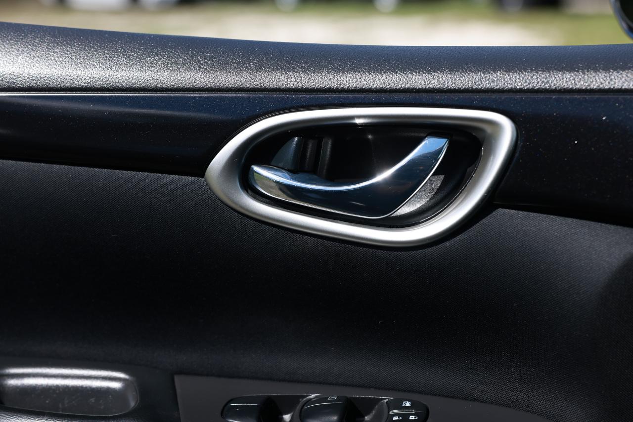 Nissan Sentra  2018