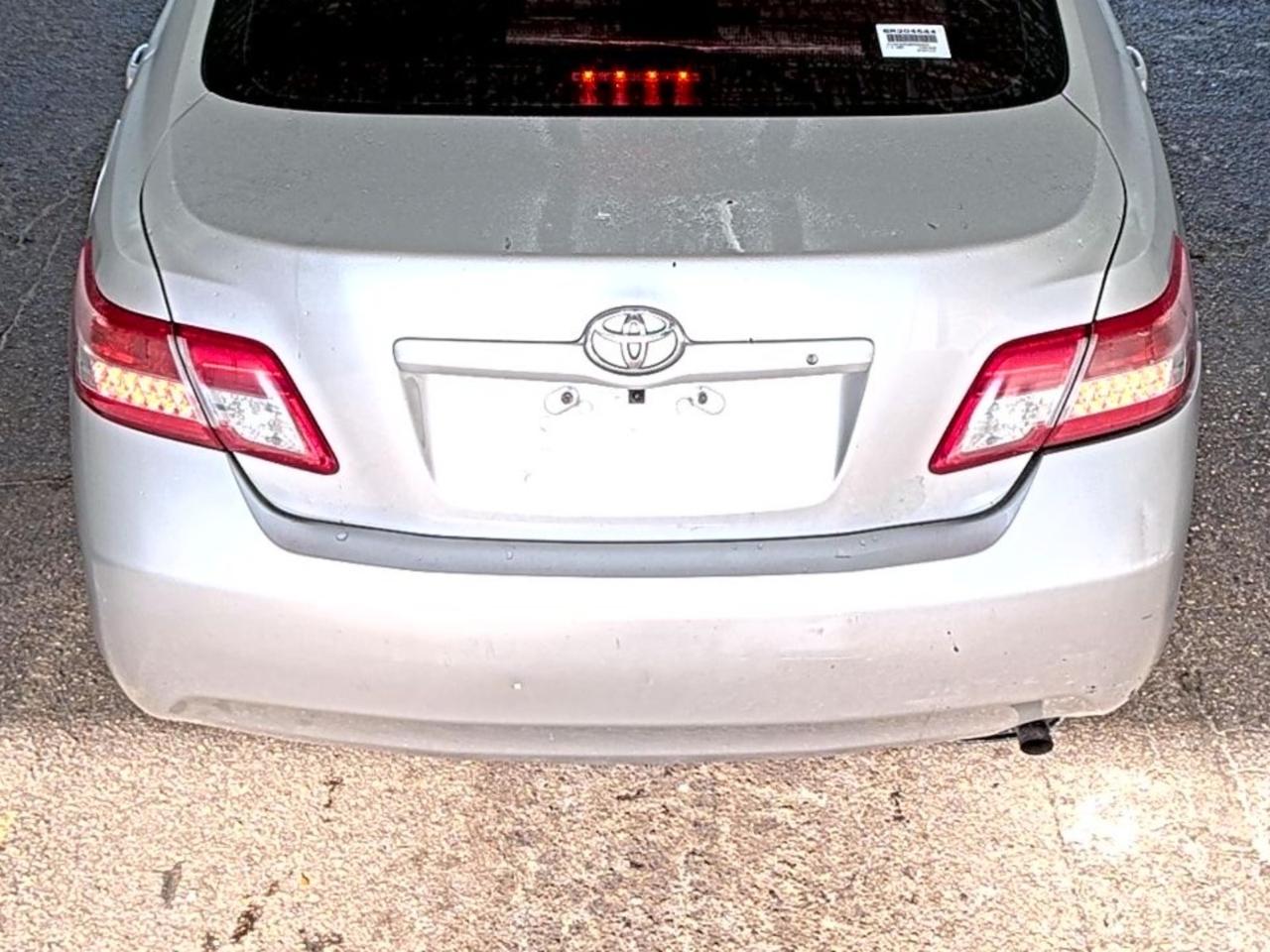 Toyota Camry  2011