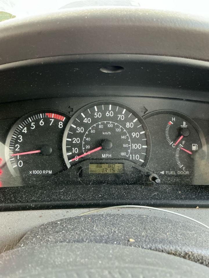 Toyota Corolla  2004