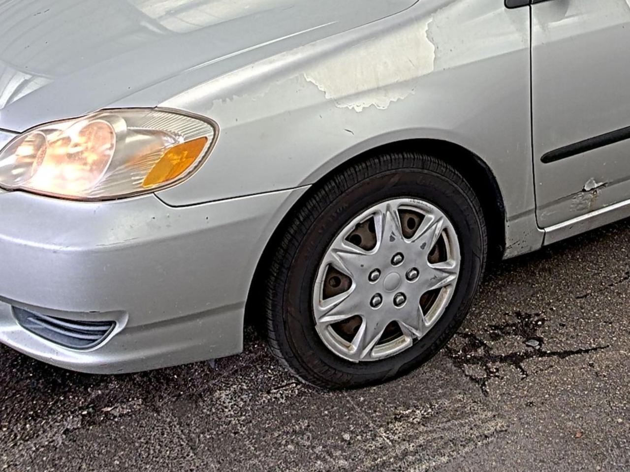 Toyota Corolla  2004