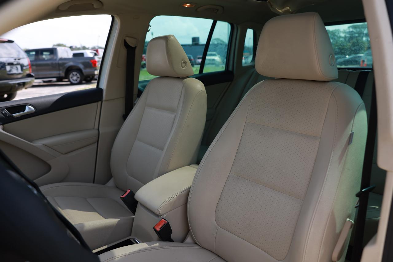Volkswagen Tiguan  2013