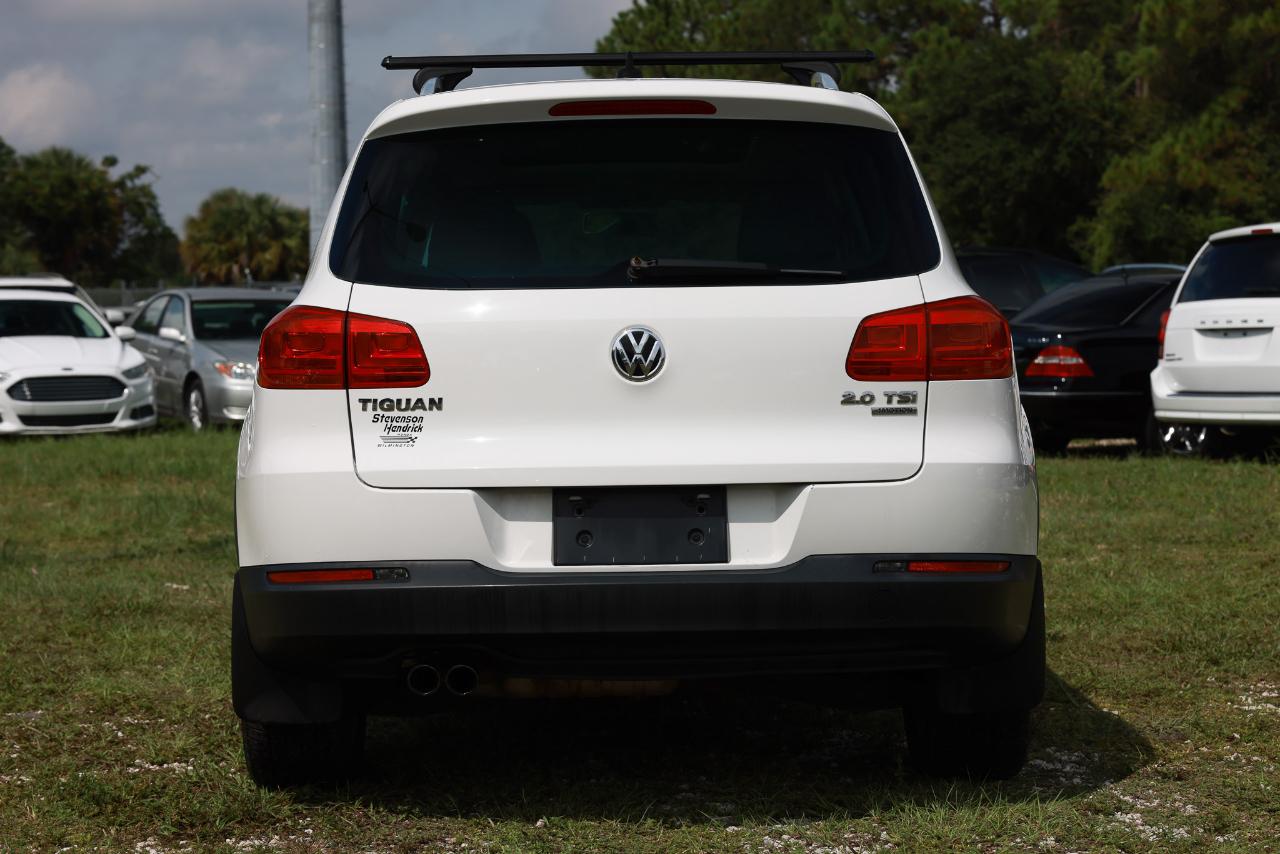 Volkswagen Tiguan  2013