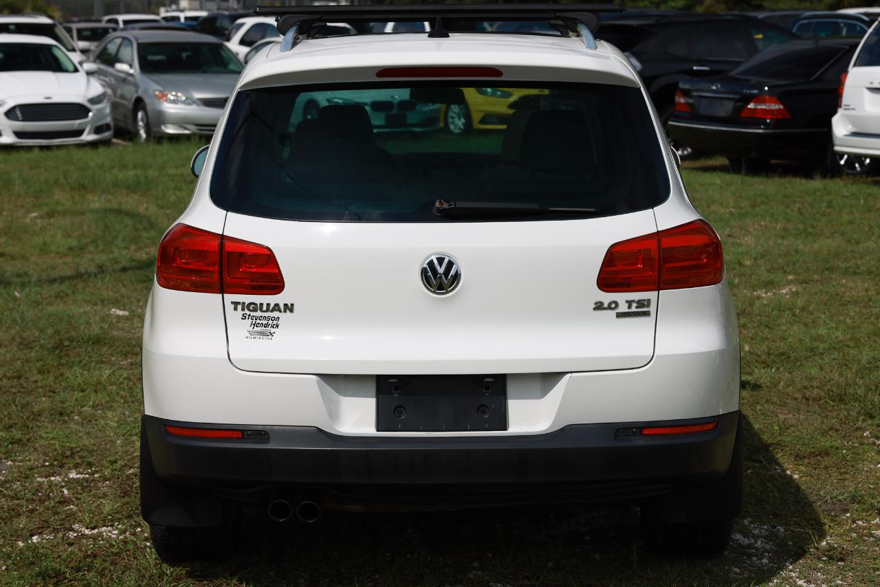 Volkswagen Tiguan  2013