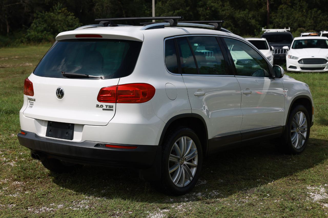 Volkswagen Tiguan  2013