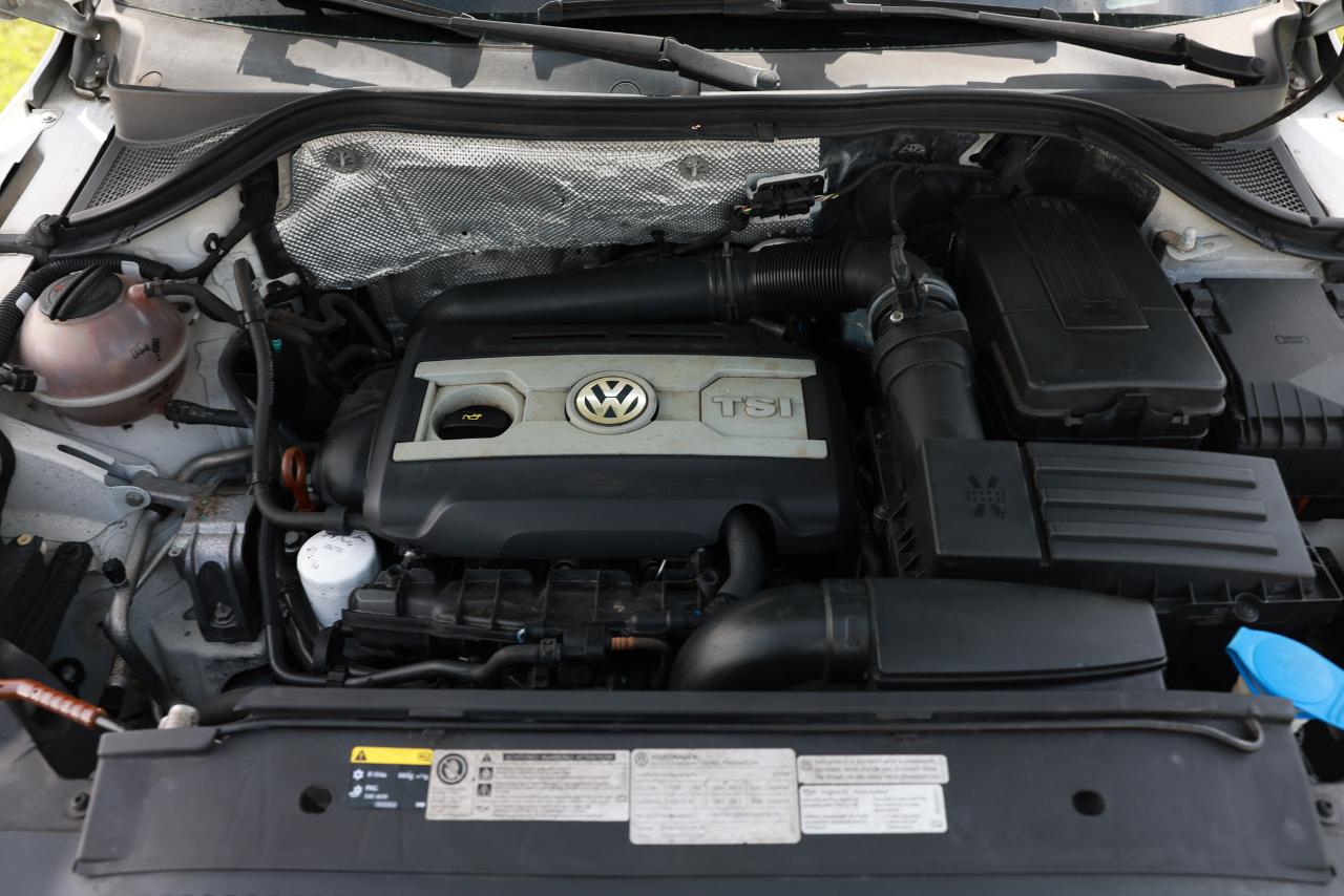 Volkswagen Tiguan  2013