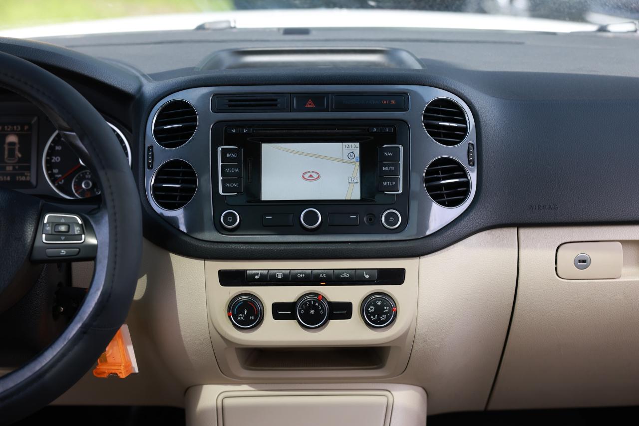 Volkswagen Tiguan  2013