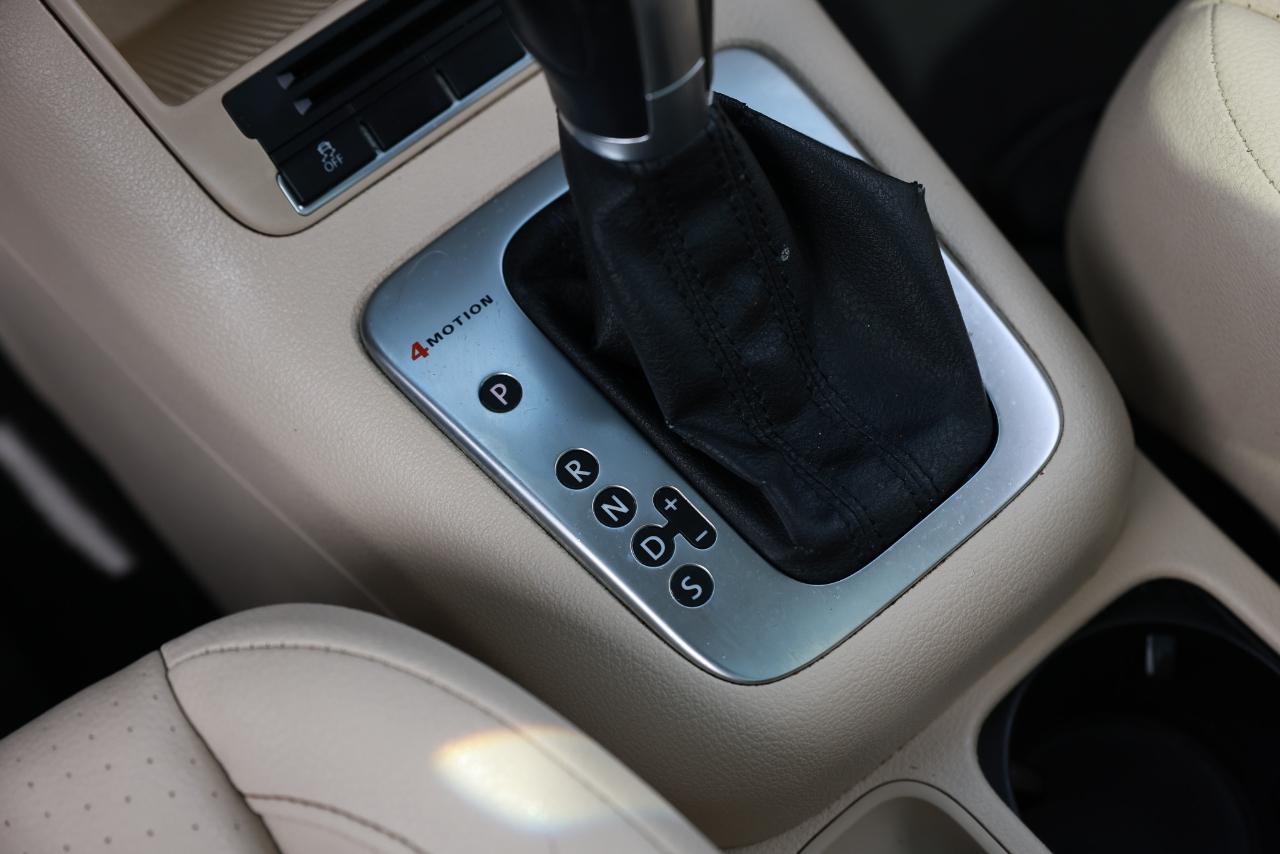 Volkswagen Tiguan  2013