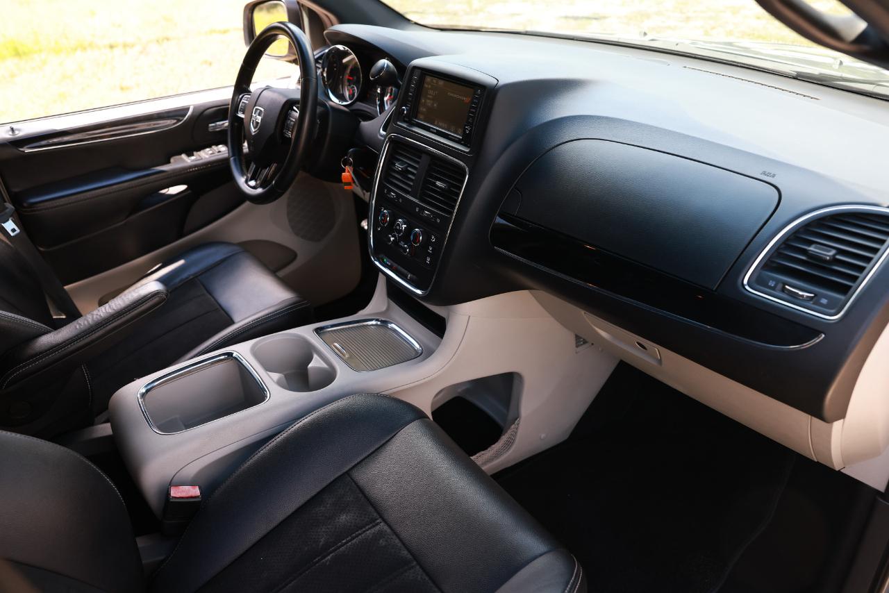 Dodge Grand Caravan  2019