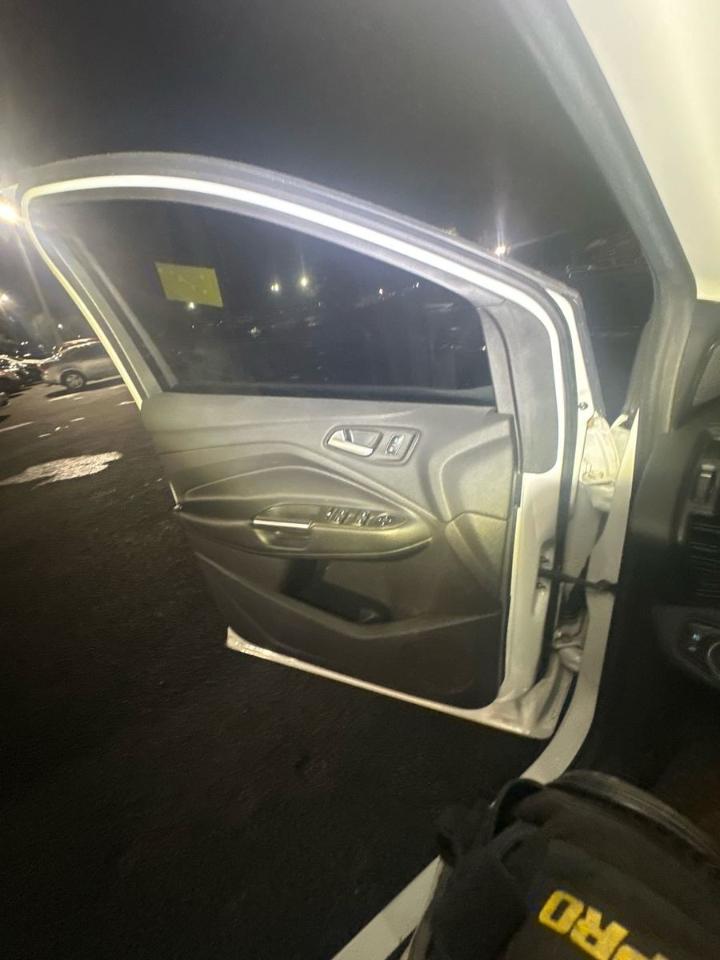 Ford Escape  2017