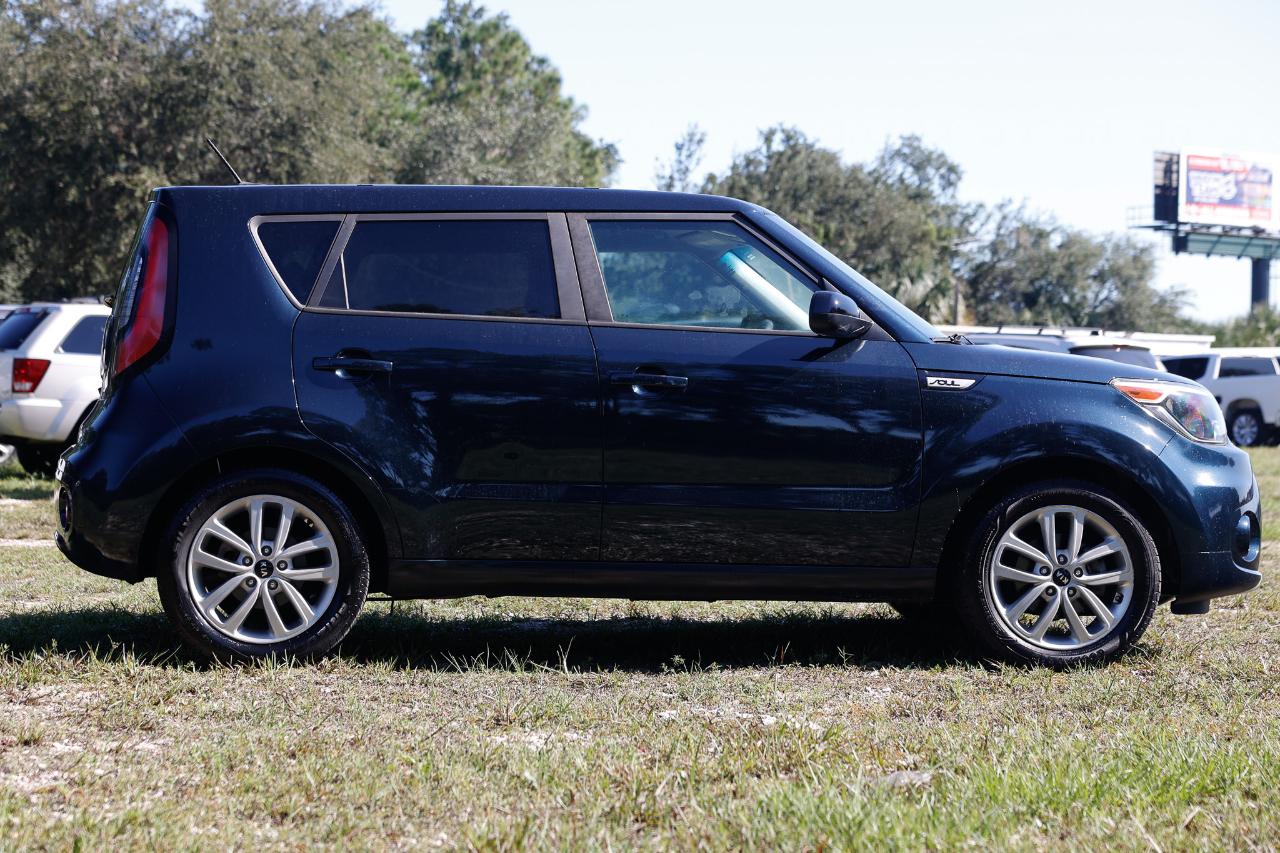 Kia Soul  2017