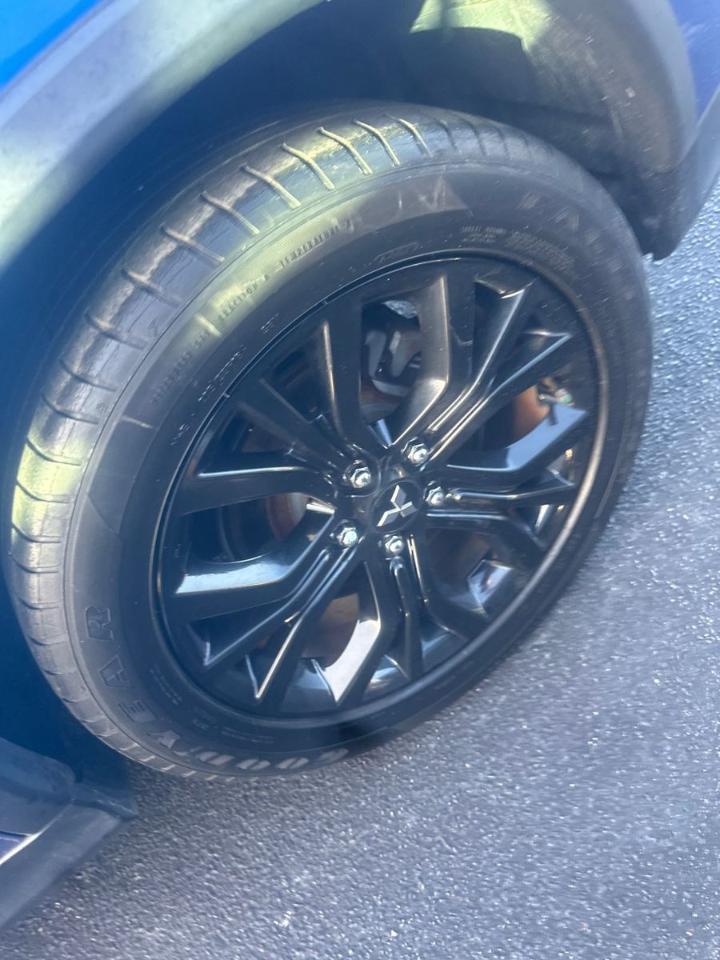 Mitsubishi Outlander Sport  2019