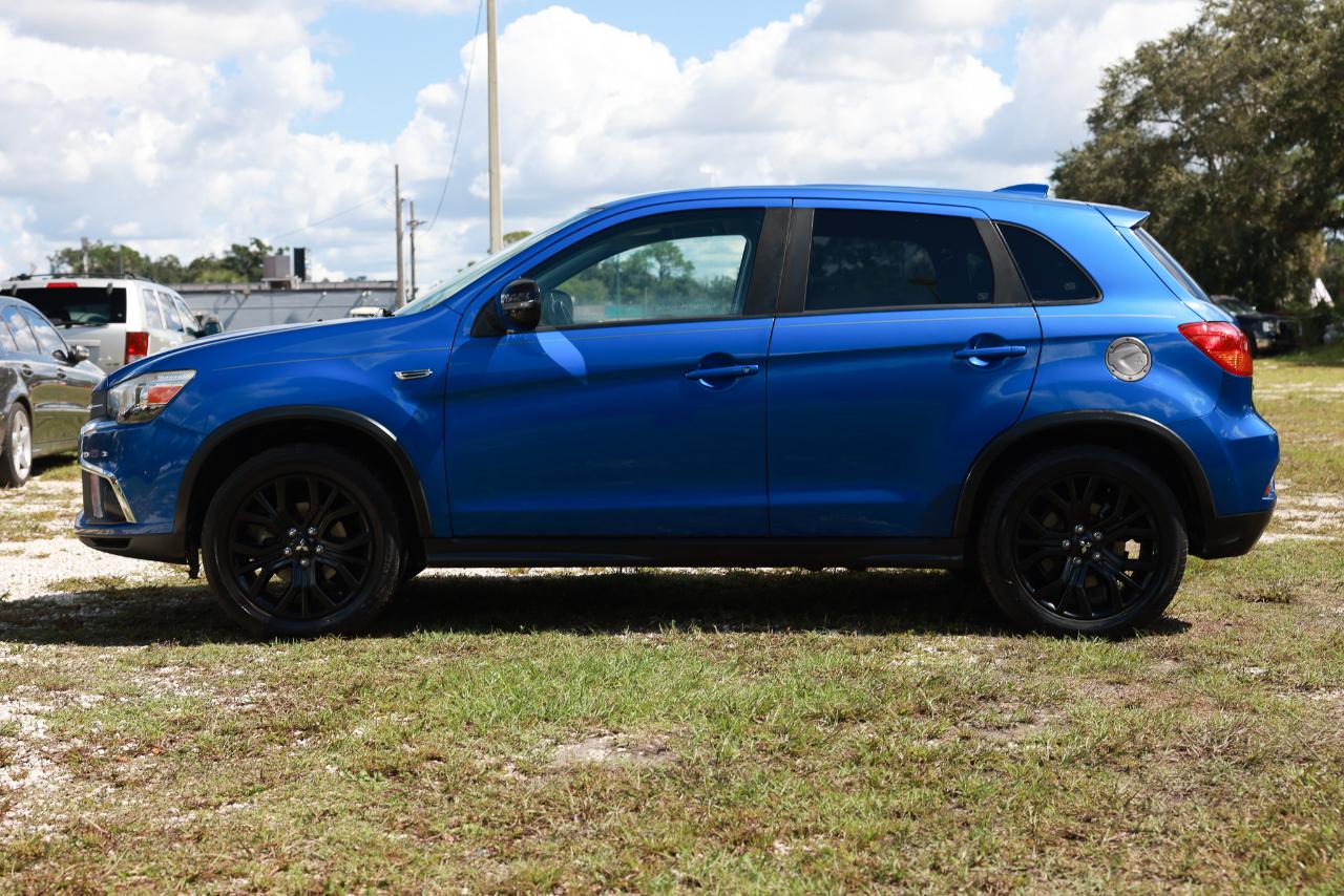 Mitsubishi Outlander Sport  2019