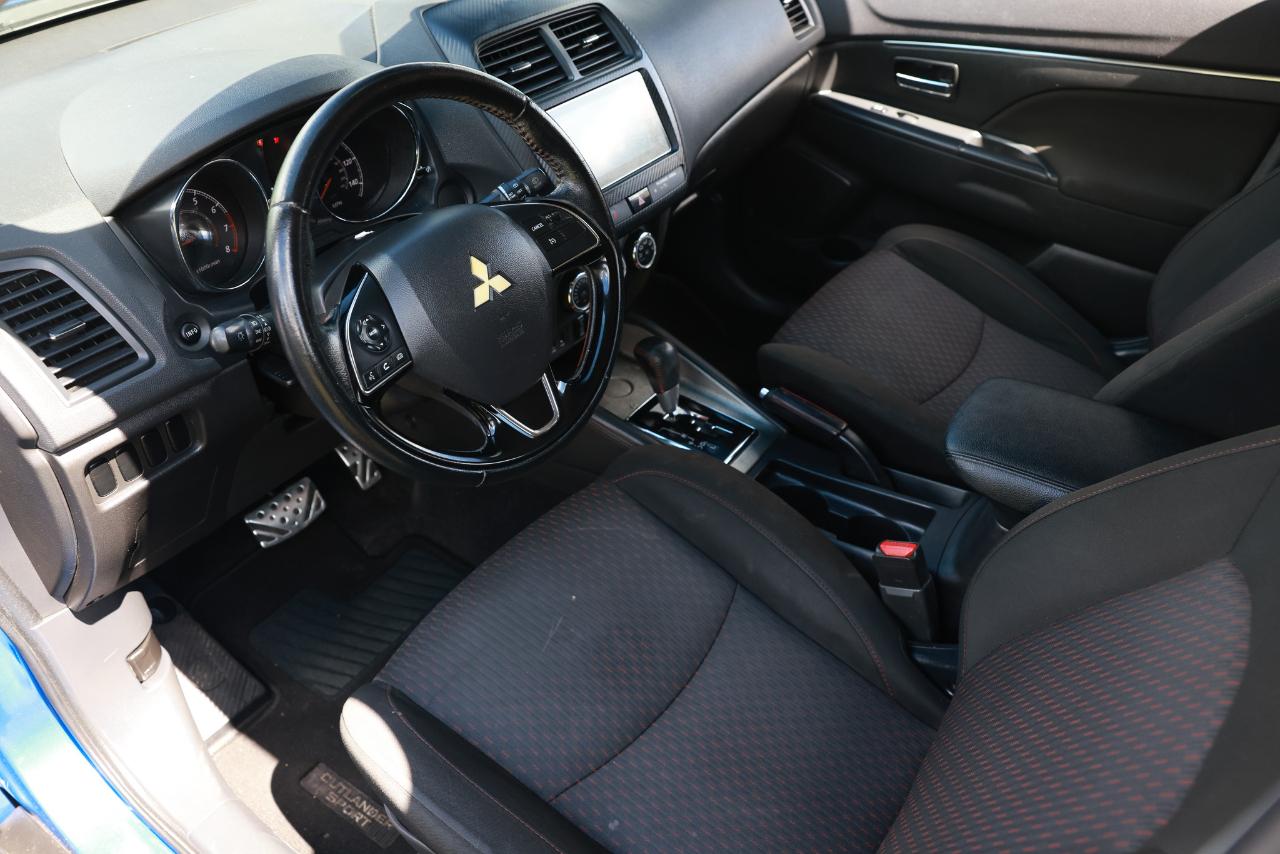 Mitsubishi Outlander Sport  2019