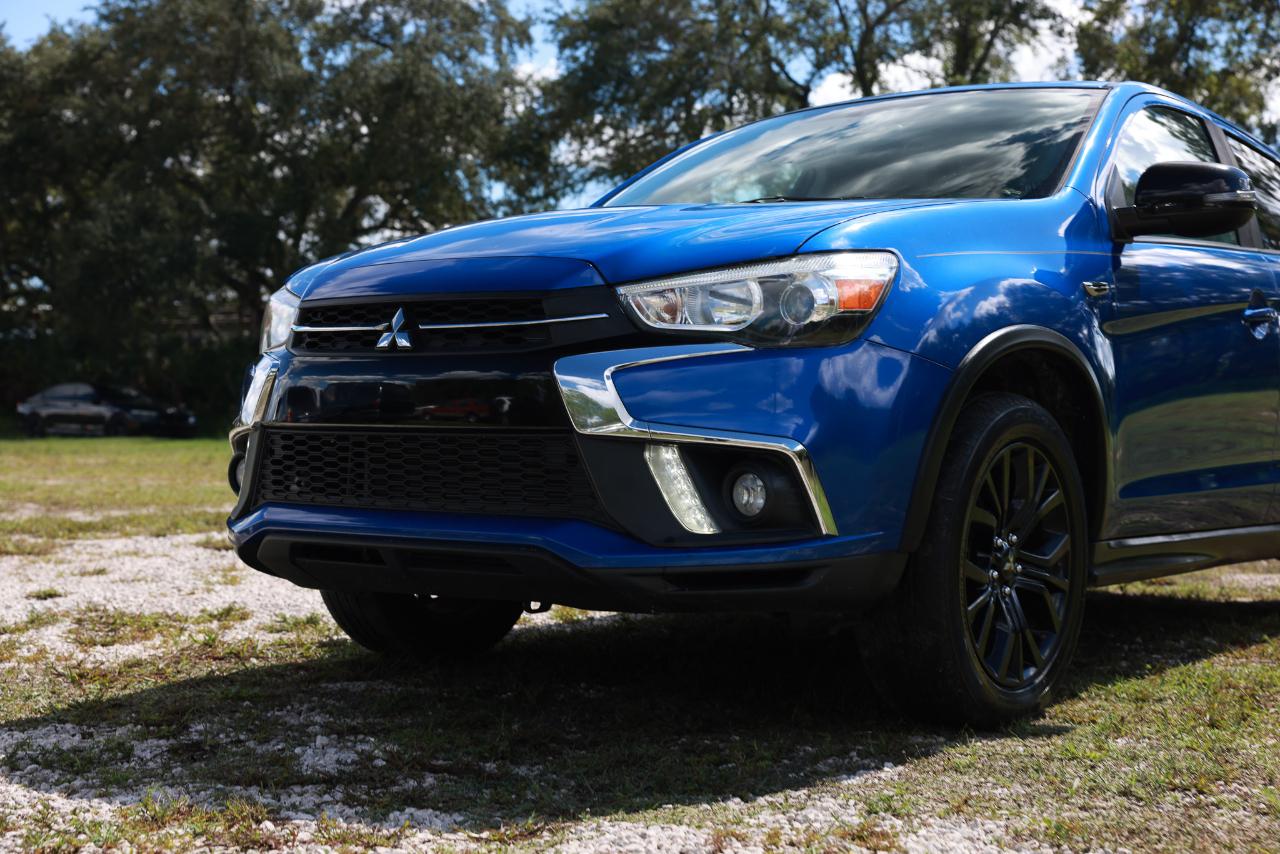 Mitsubishi Outlander Sport  2019