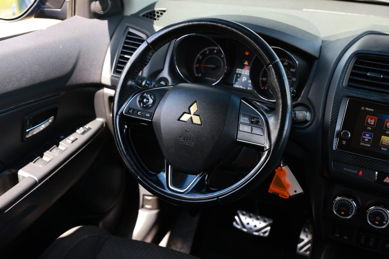 Mitsubishi Outlander Sport  2019