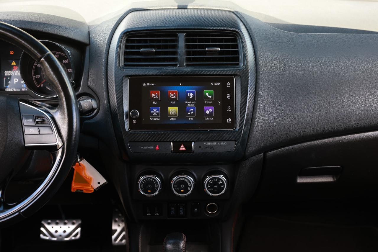 Mitsubishi Outlander Sport  2019