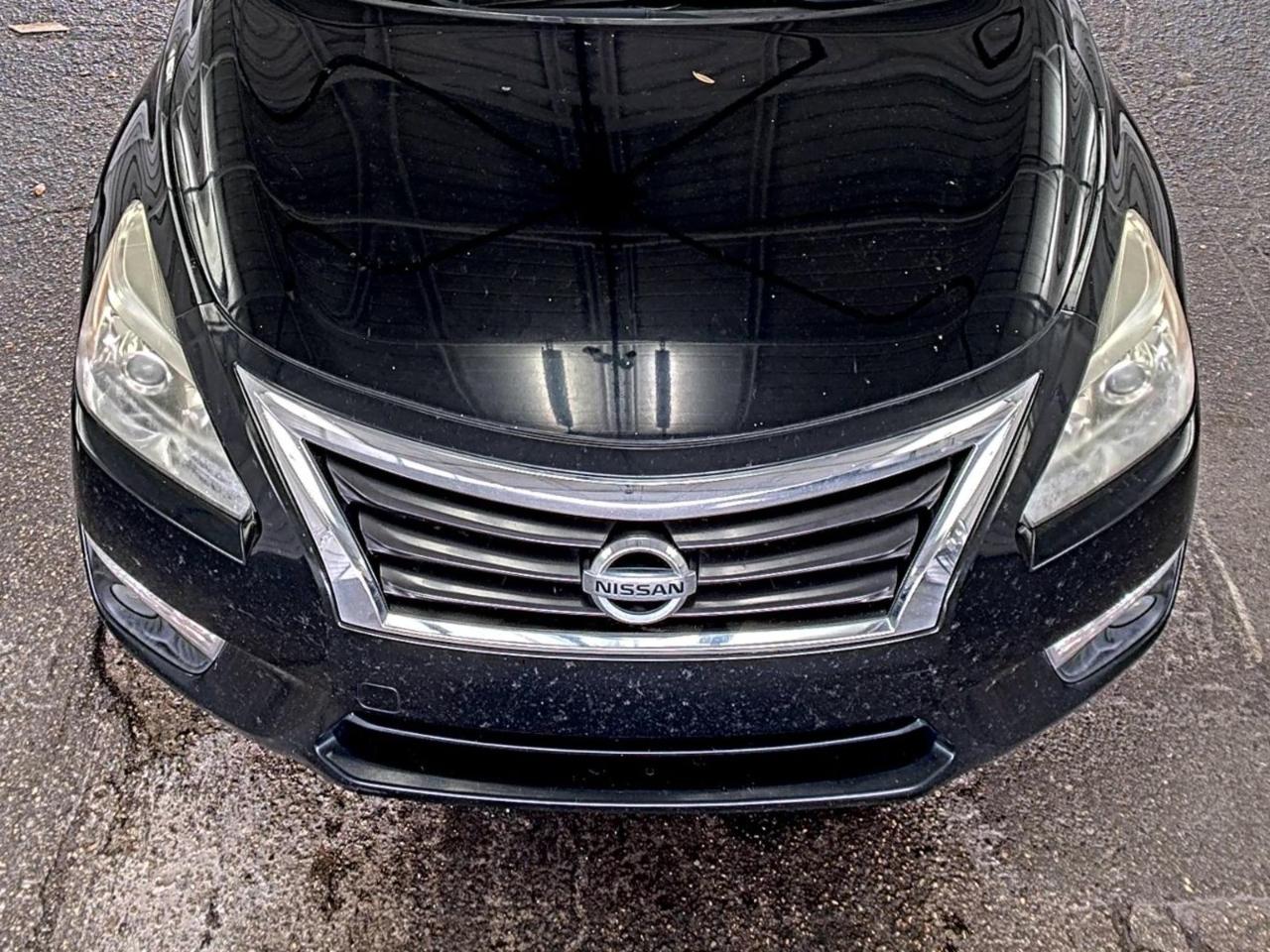 Nissan Altima  2015