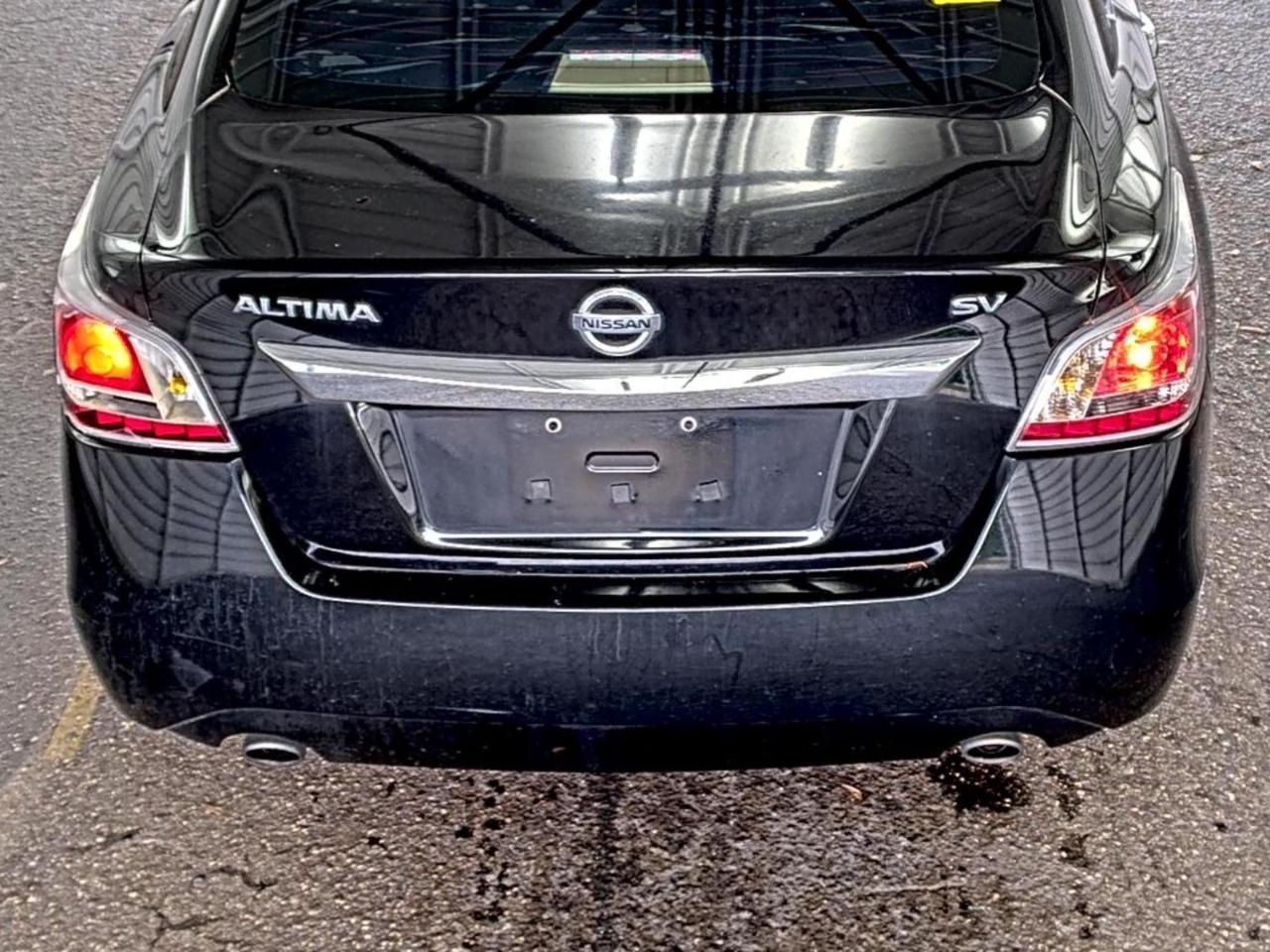 Nissan Altima  2015