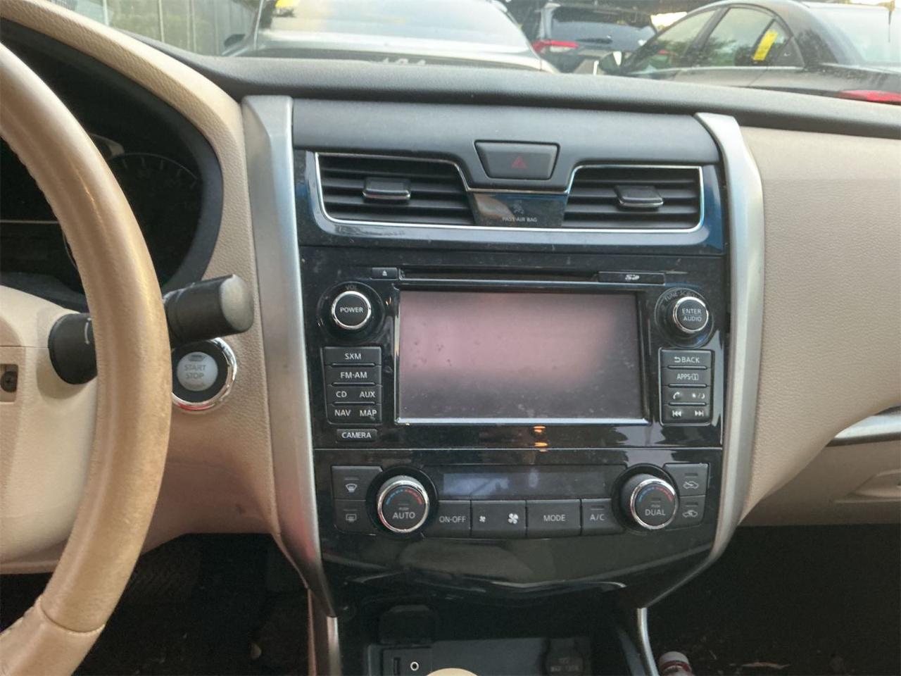 Nissan Altima  2015