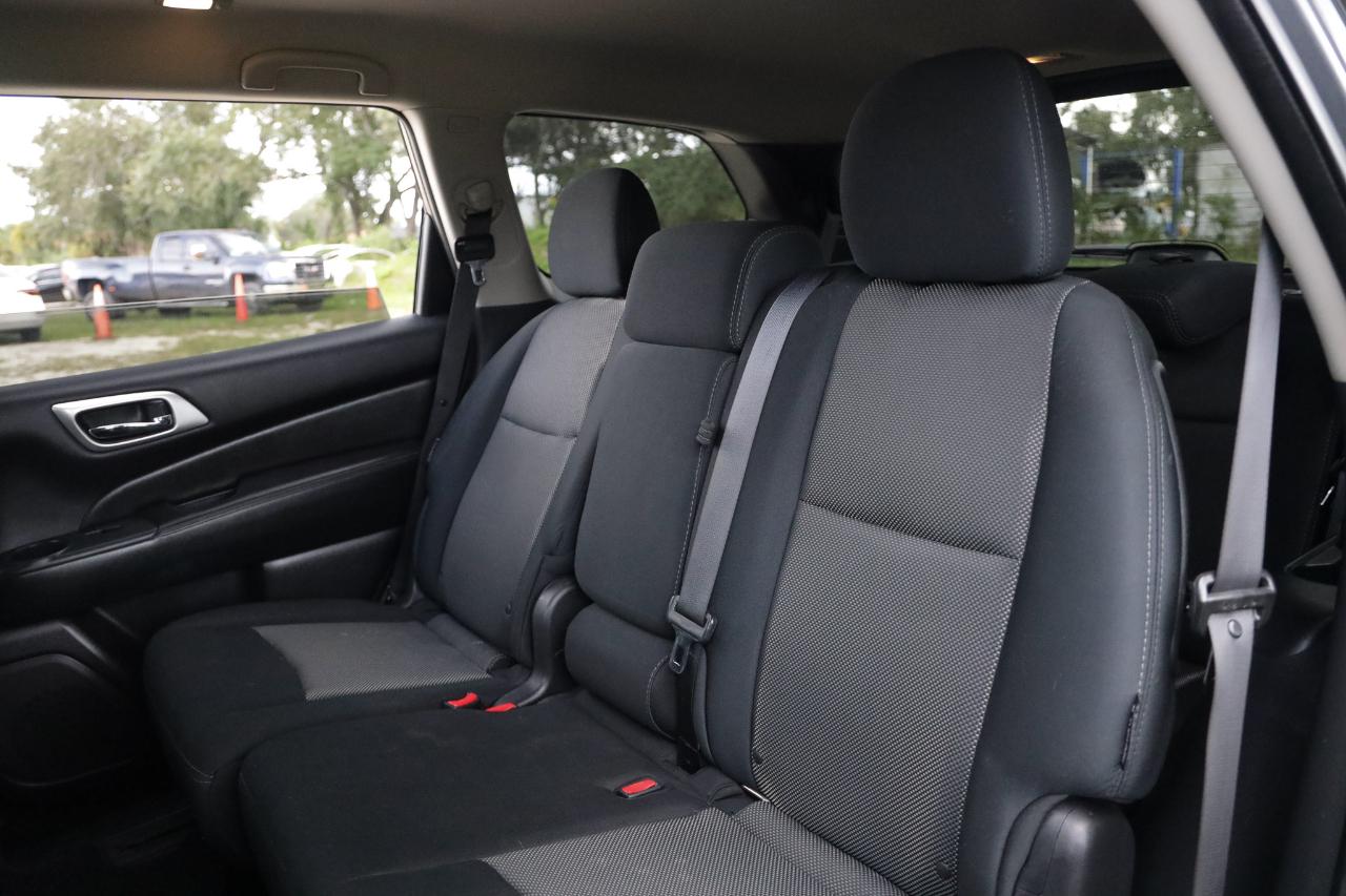 Nissan Pathfinder  2018
