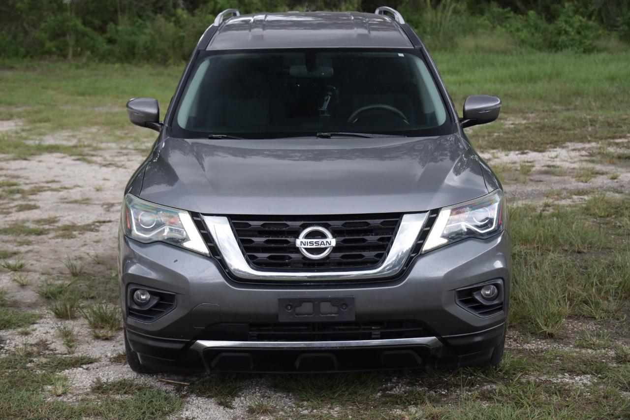 Nissan Pathfinder  2018
