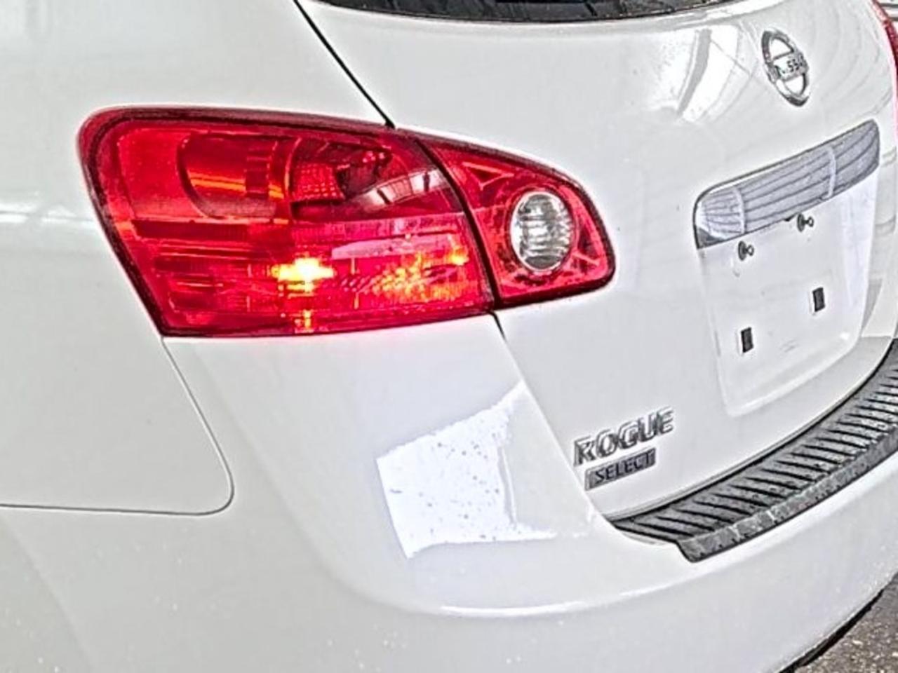 Nissan Rogue Select  2014