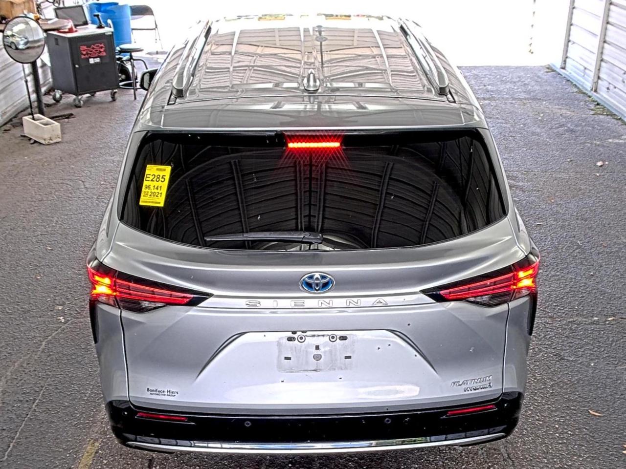Toyota Sienna  2021