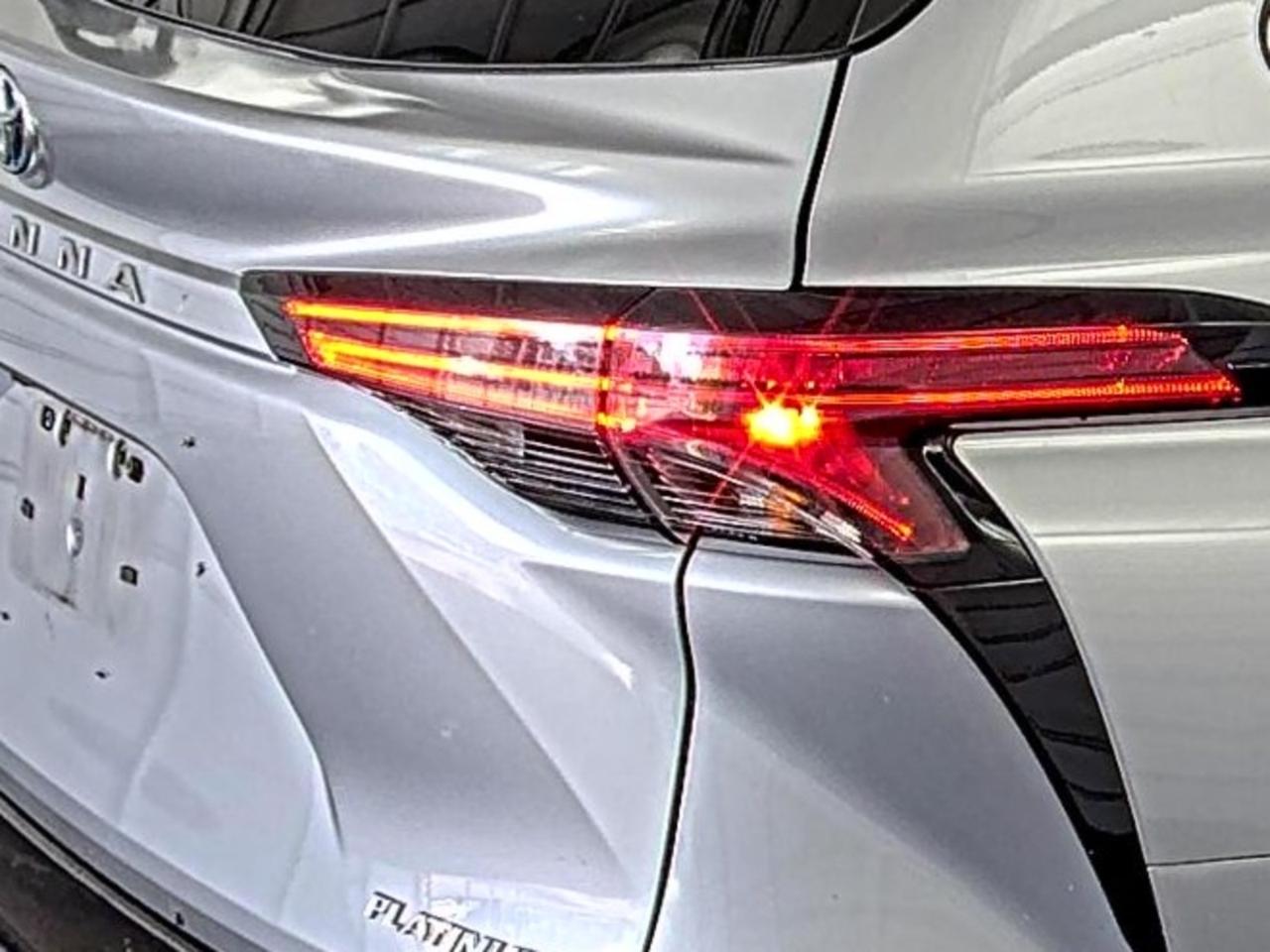 Toyota Sienna  2021