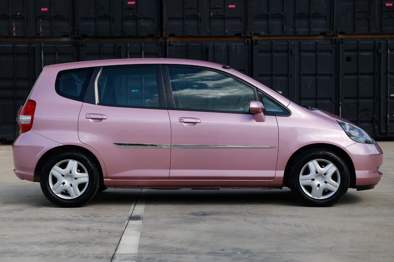 Honda Fit  2001