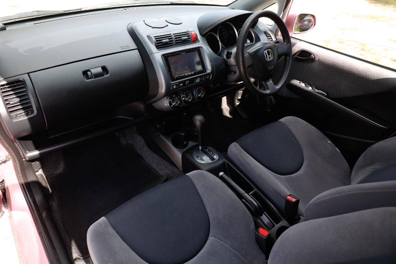 Honda Fit  2001