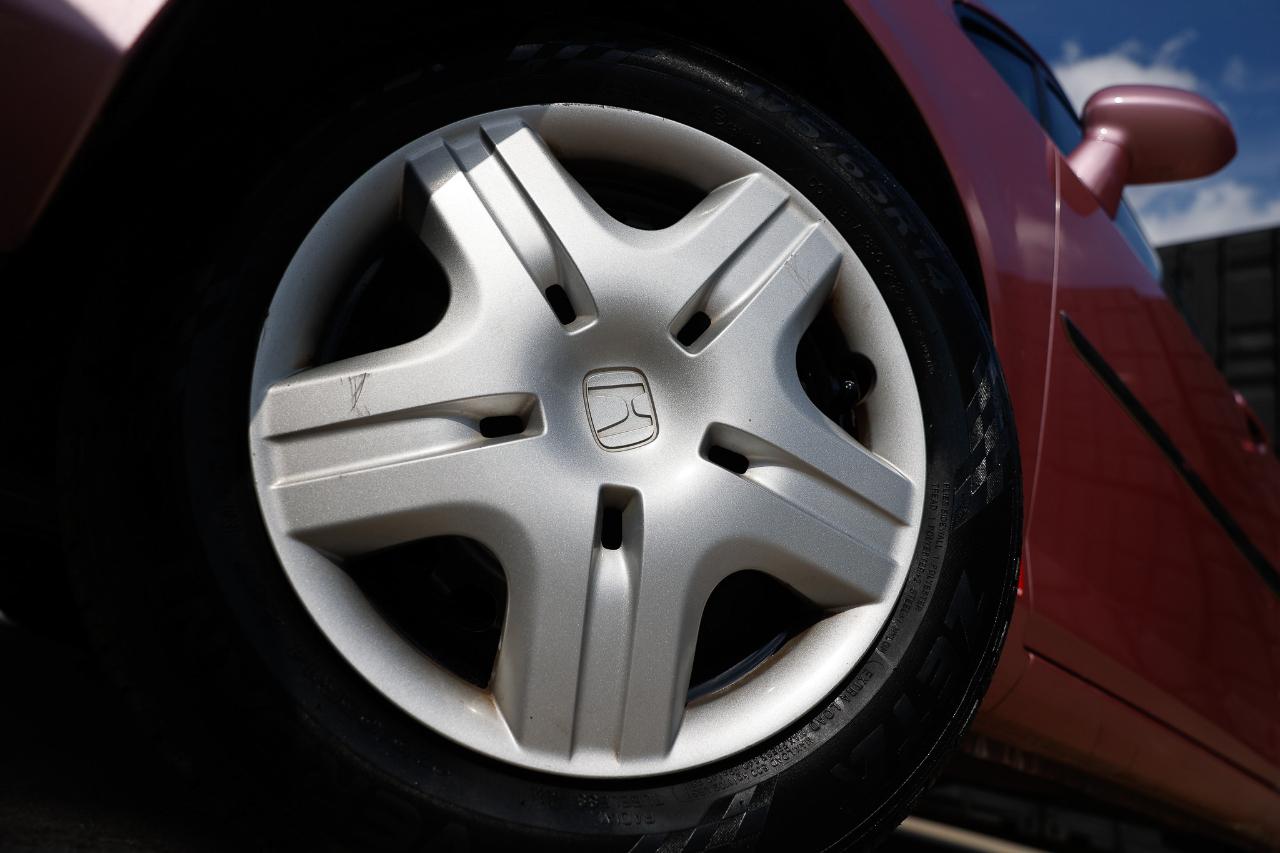 Honda Fit  2001