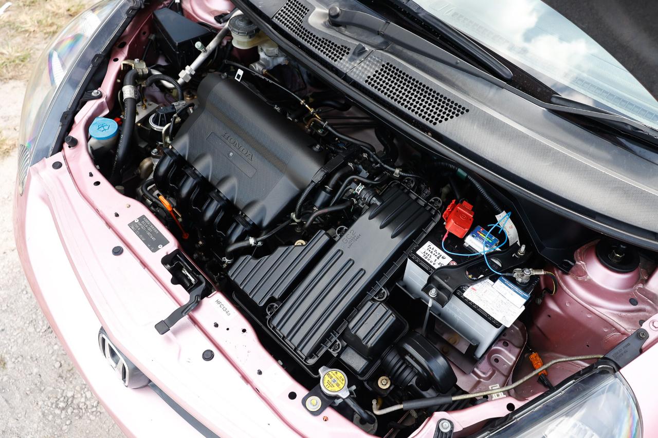 Honda Fit  2001
