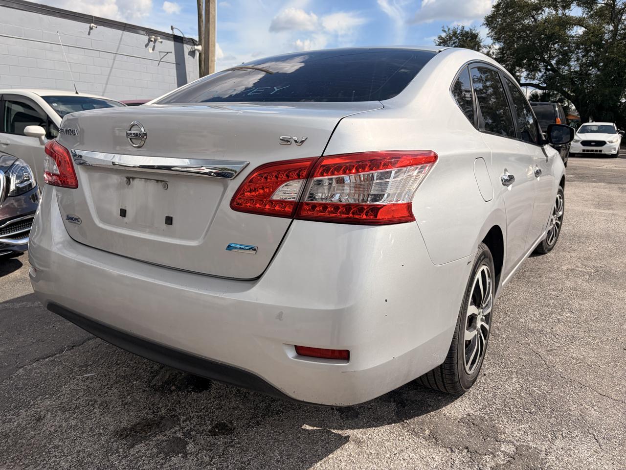 Nissan Sentra  2013