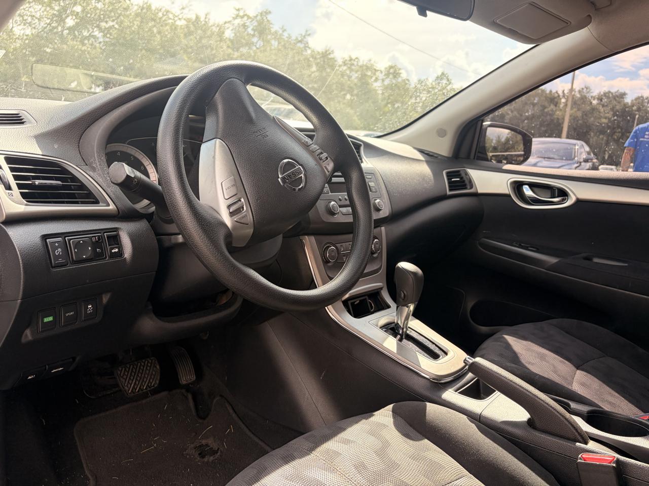 Nissan Sentra  2013