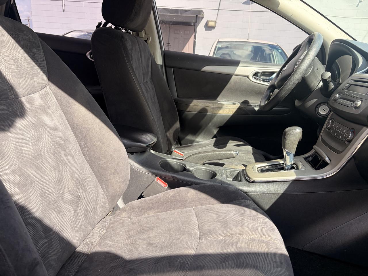 Nissan Sentra  2013
