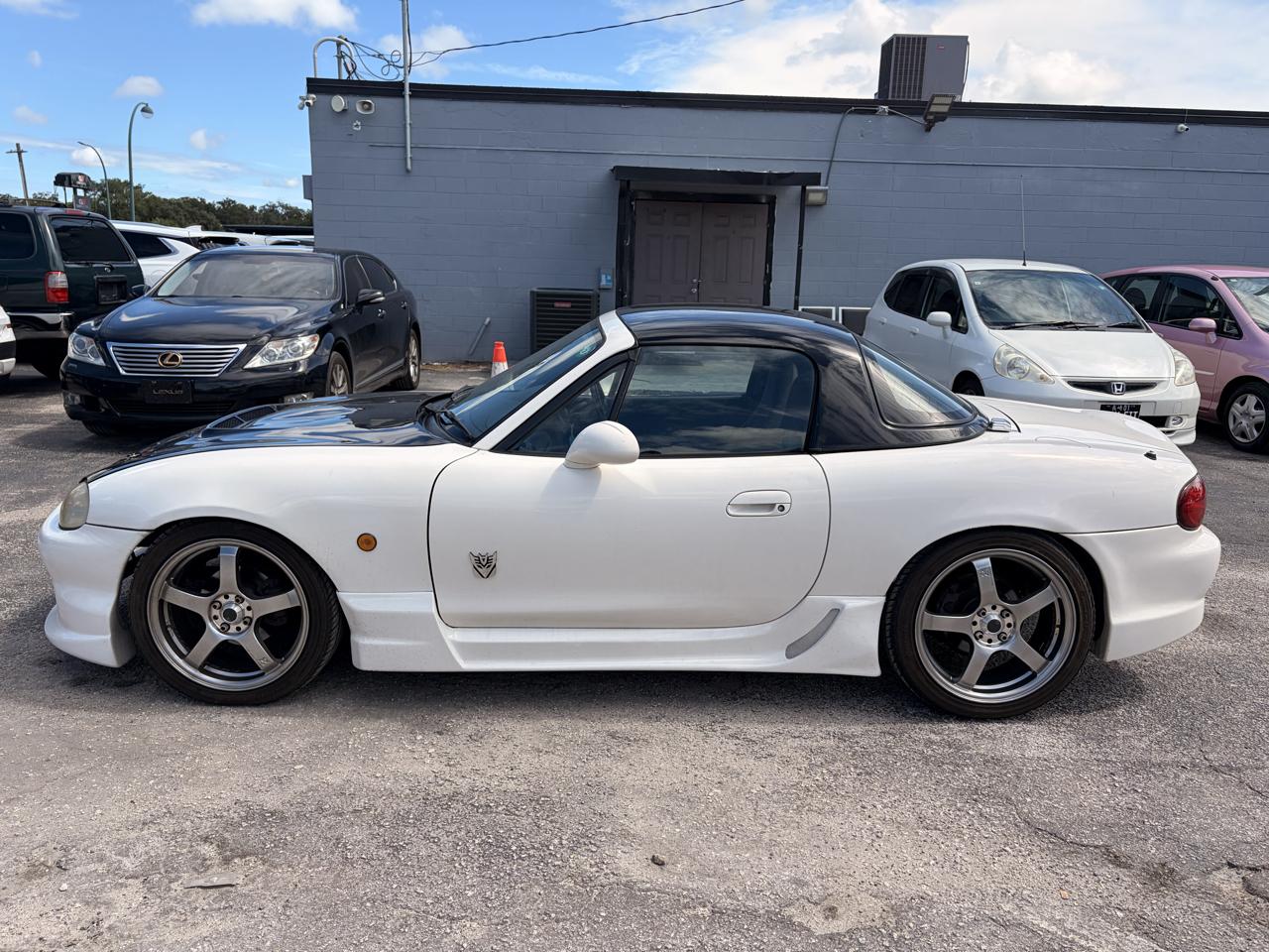 Mazda Miata  1998