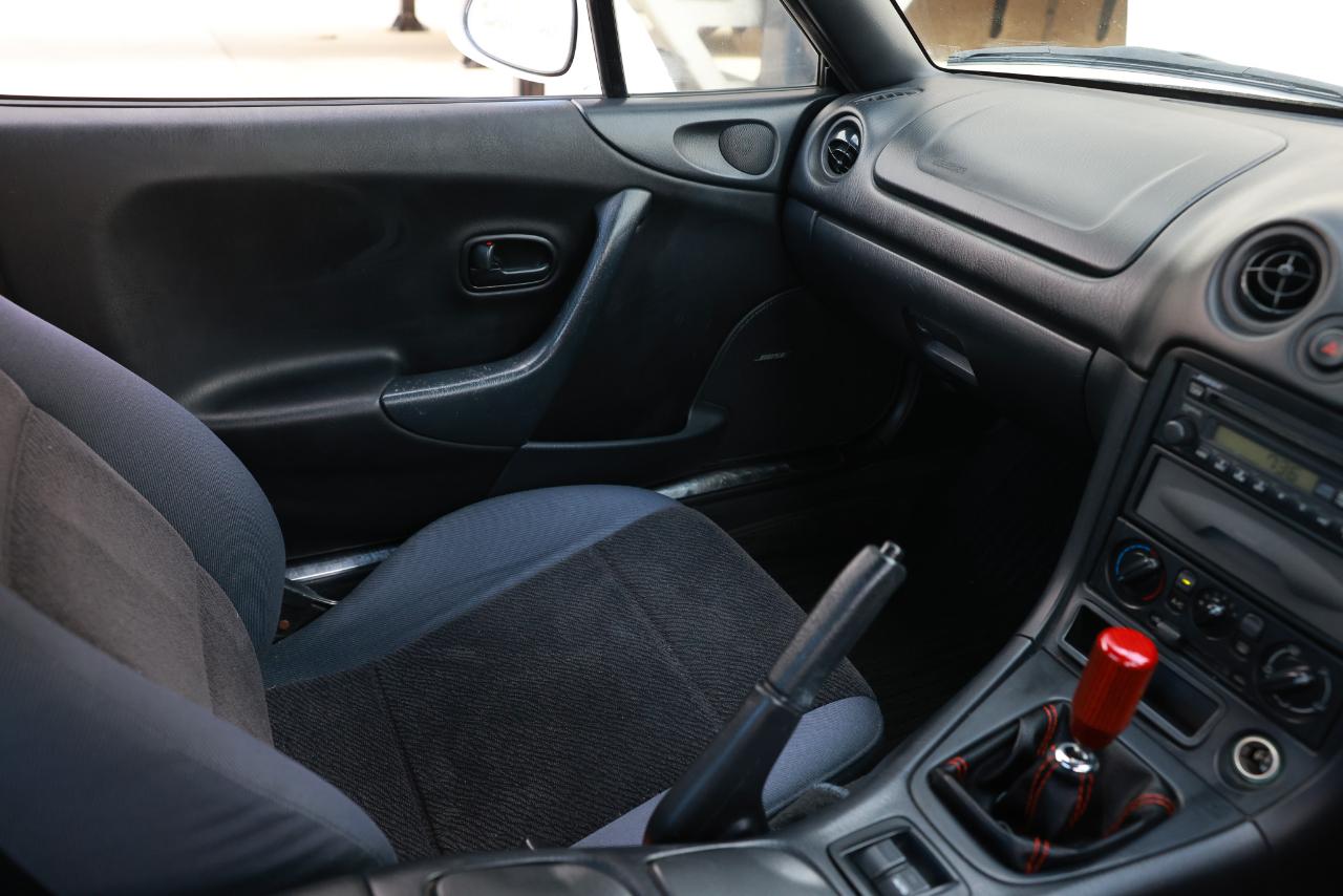 Mazda Miata  1998