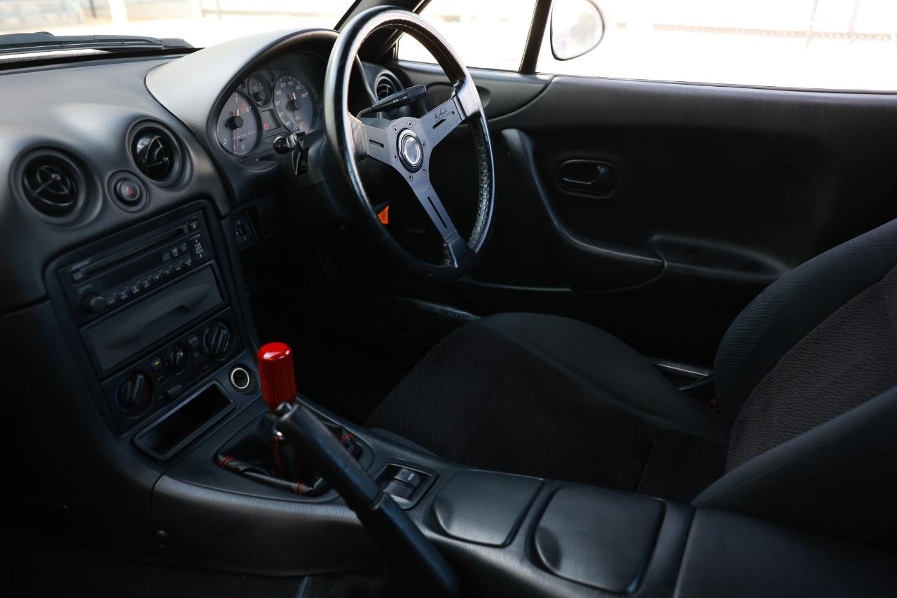 Mazda Miata  1998