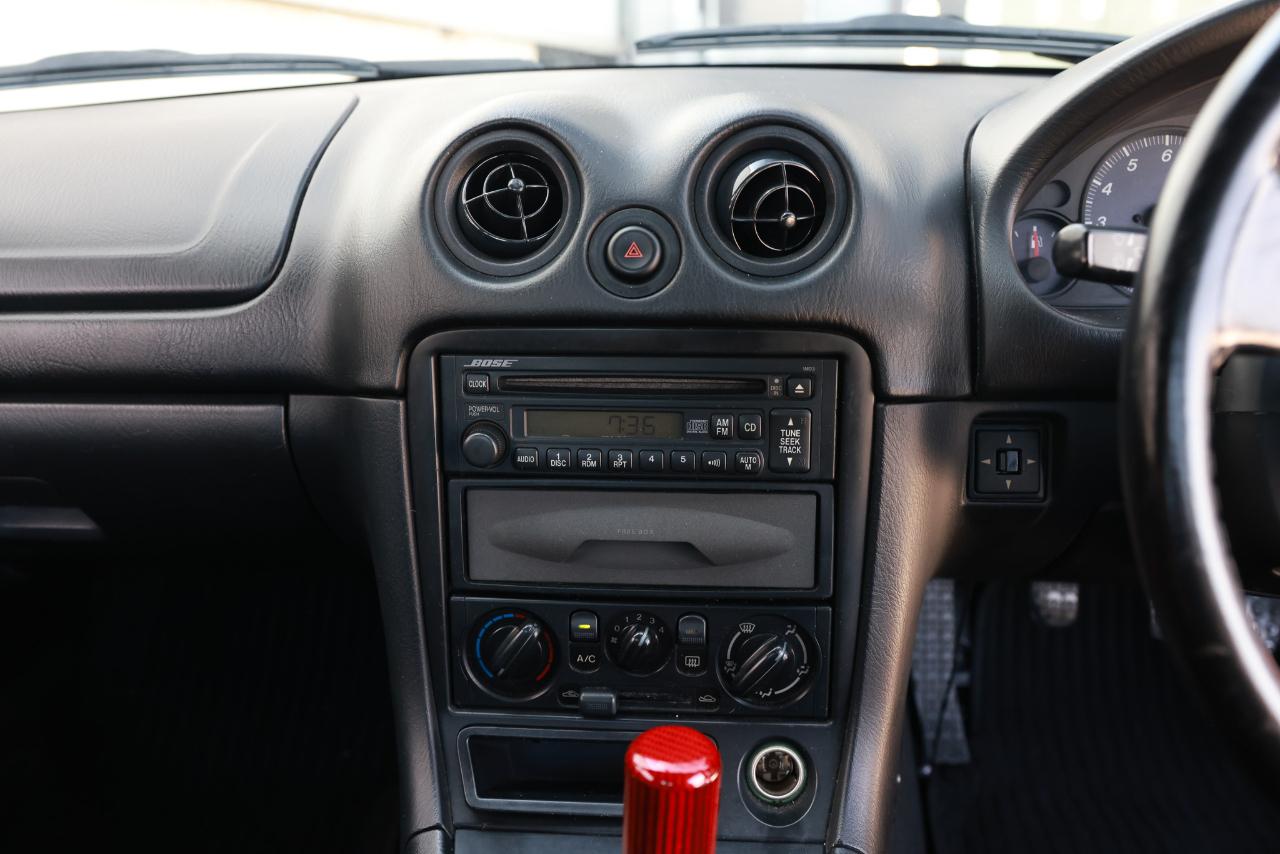 Mazda Miata  1998