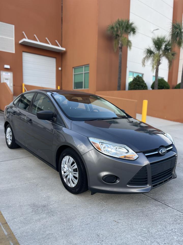Ford Focus  2013