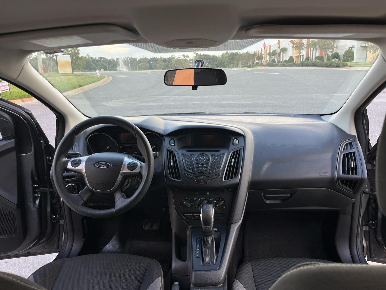 Ford Focus  2013