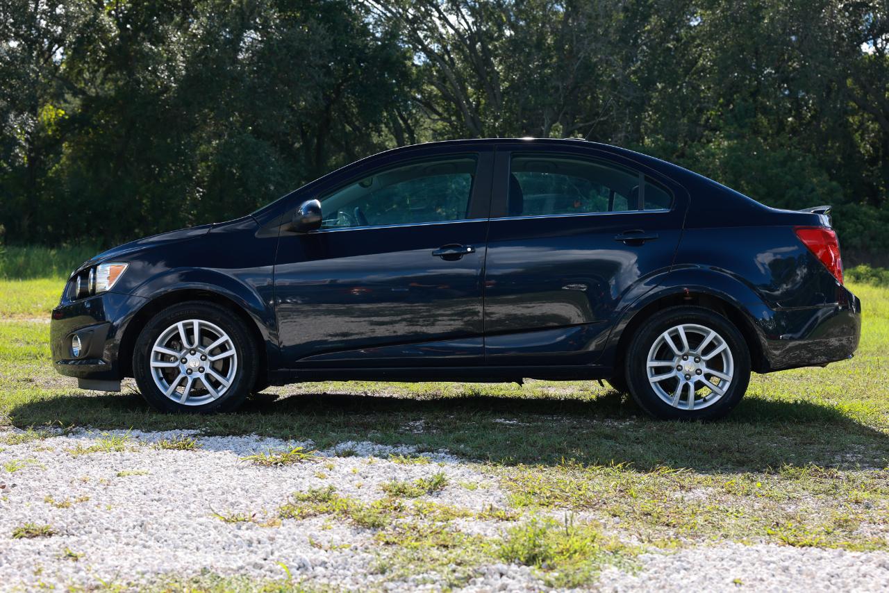 Chevrolet Sonic  2015