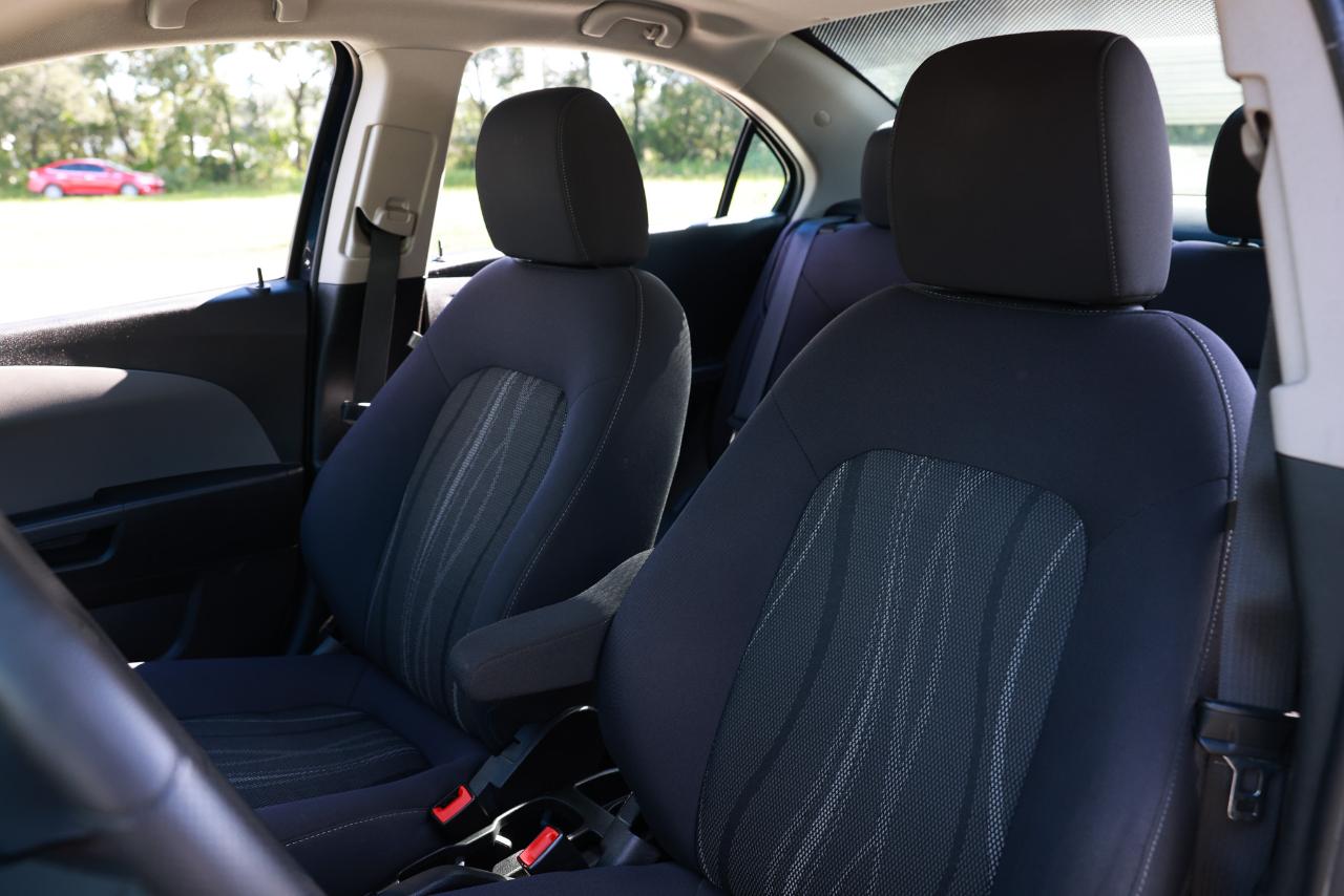 Chevrolet Sonic  2015