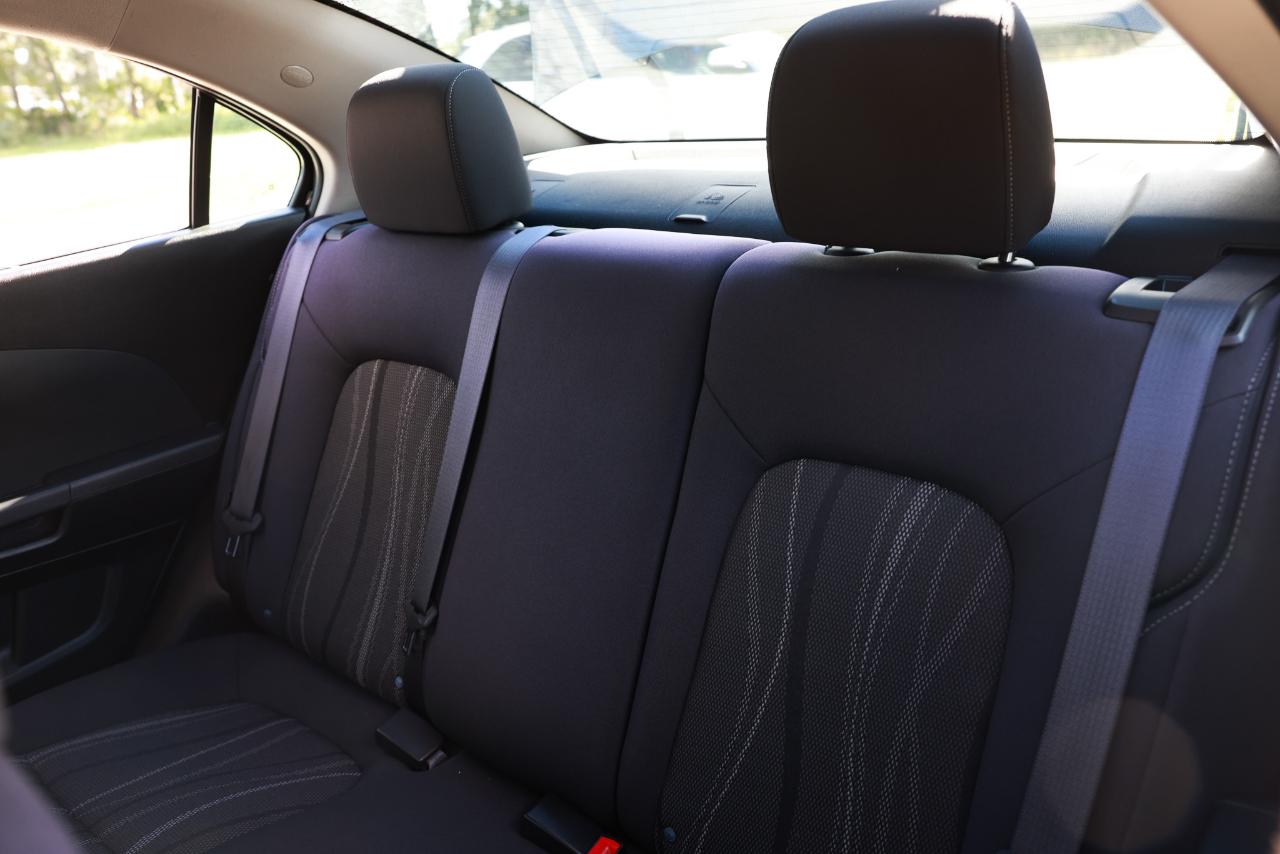 Chevrolet Sonic  2015