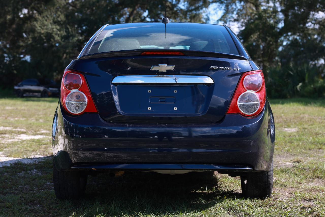 Chevrolet Sonic  2015
