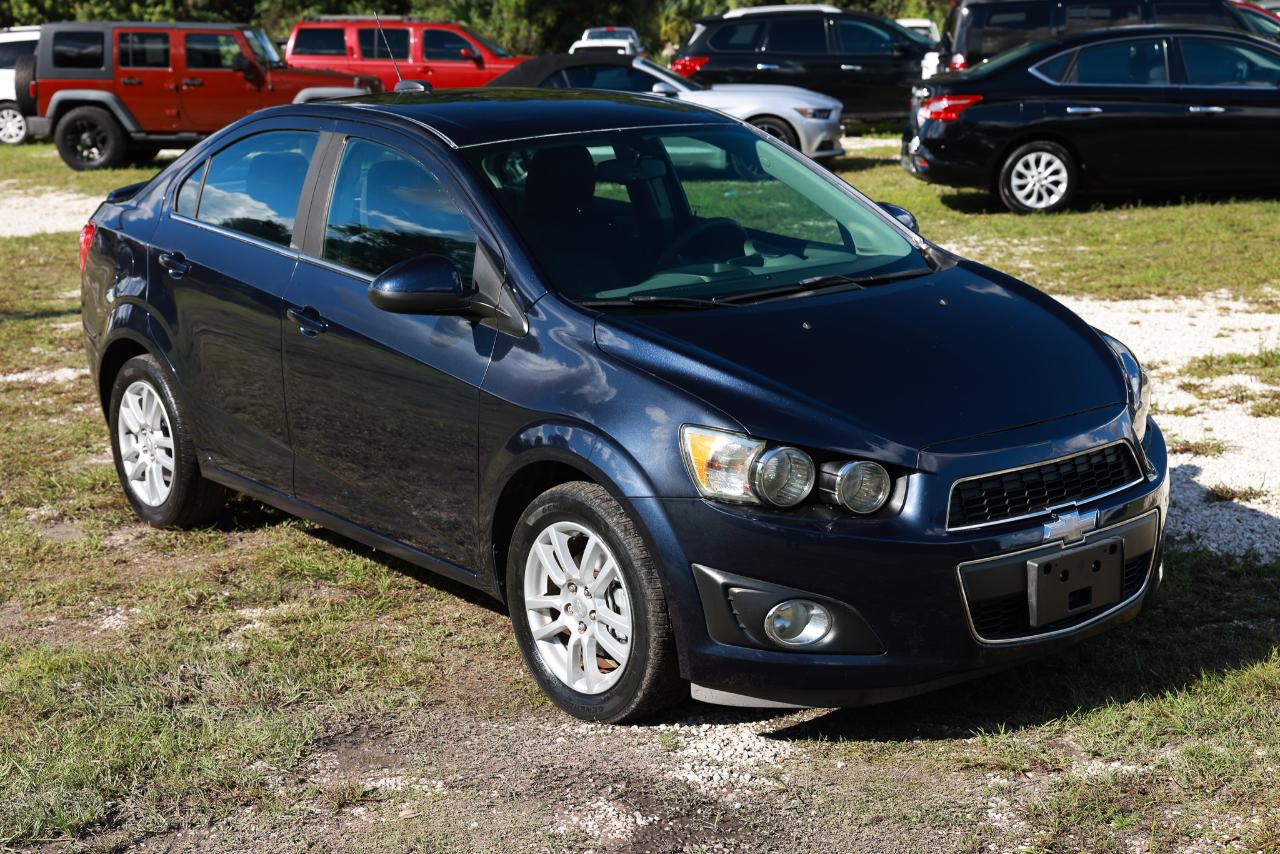 Chevrolet Sonic  2015