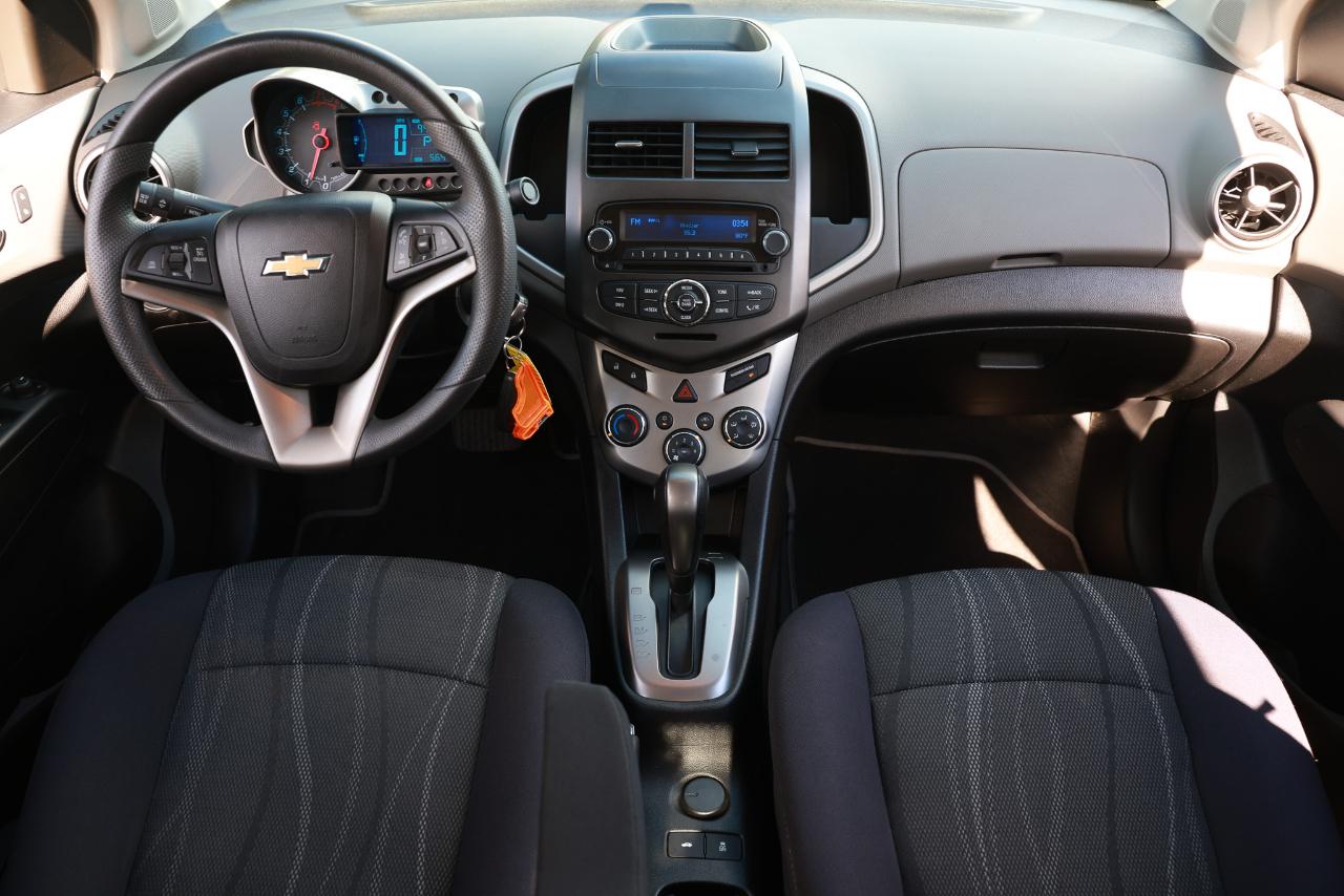 Chevrolet Sonic  2015